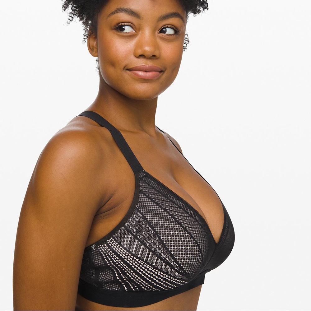 NWT Lululemon Awake to Lace Bra 32C Black!